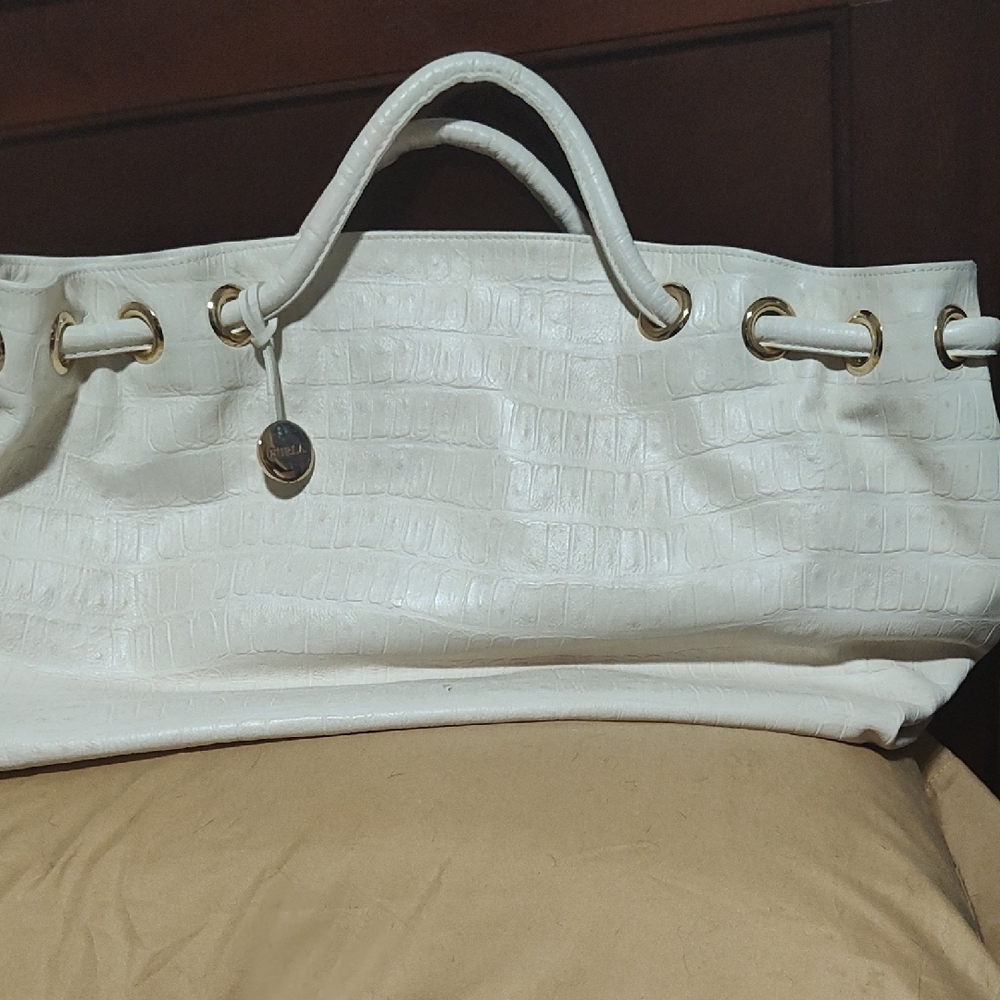 Furla Elegant White Croc-Embossed Tote Bag